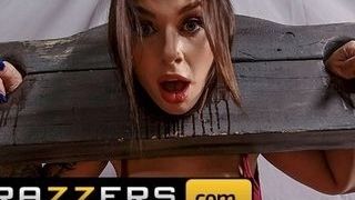 Brazzers - Thicc Porn Industry Star Ivy Lebelle cucks her boyfriend