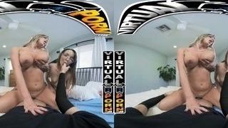 VIRTUAL PORNO - Gigantic Bosoms COUGAR Trains Babe Hayes How To Inhale Bone And Plow In VR