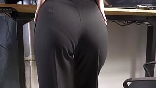 Amateur Secretary In Office Trousers Teases Her Visible Panty Line 4K